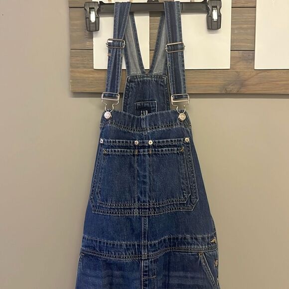 GAP Blue Faded Adjustable Razorback Overalls Pockets and Side Buttons- Medium - Picture 3 of 16